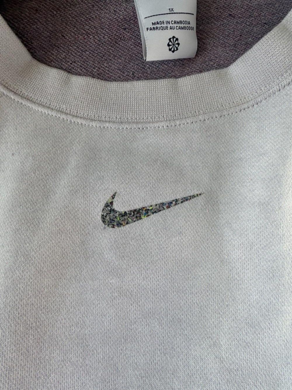 Nike boxy cropped crewneck size 1X - Picture 2 of 3